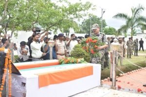अबूझमाड़ मुठभेड़: शहीदों को अश्रुपूरित श्रद्धांजलि, नक्सलियों को अब तक का सबसे बड़ा झटका